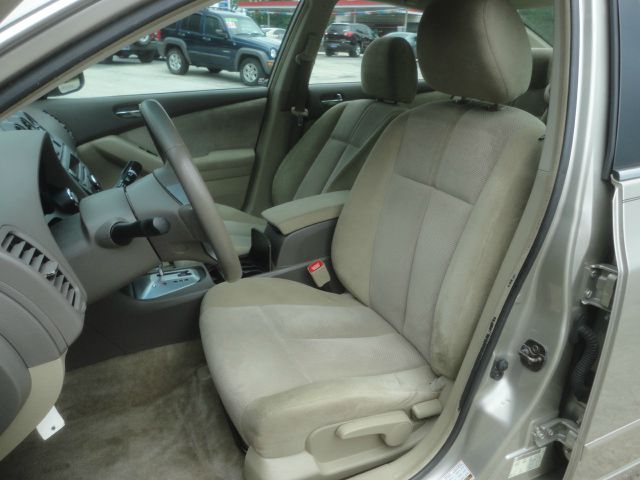 2009 Nissan Altima Unknown