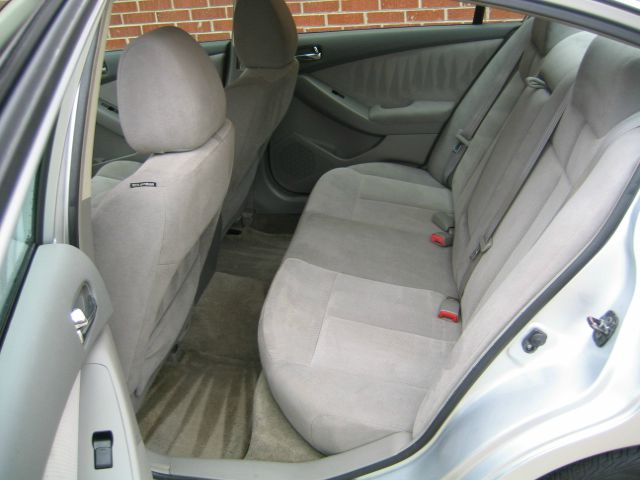 2009 Nissan Altima Pickupslt Quad Cab SWB 4WD 4x4 Truck