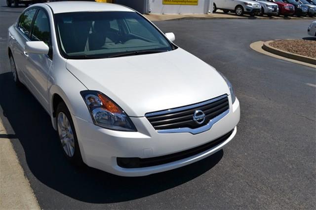 2009 Nissan Altima GS-R