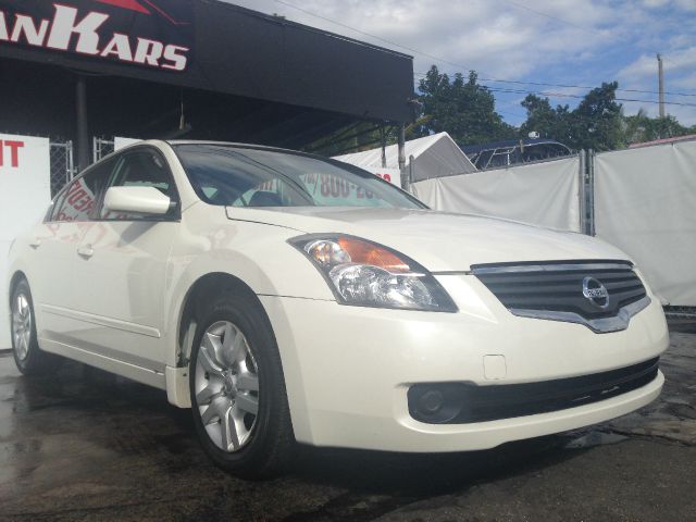 2009 Nissan Altima Pickupslt Quad Cab SWB 4WD 4x4 Truck