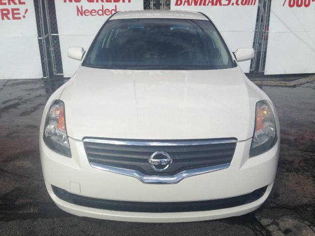 2009 Nissan Altima Pickupslt Quad Cab SWB 4WD 4x4 Truck
