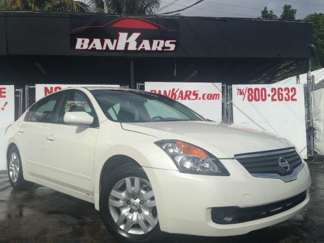 2009 Nissan Altima Pickupslt Quad Cab SWB 4WD 4x4 Truck