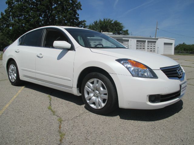 2009 Nissan Altima T6 Sport Utility 4D