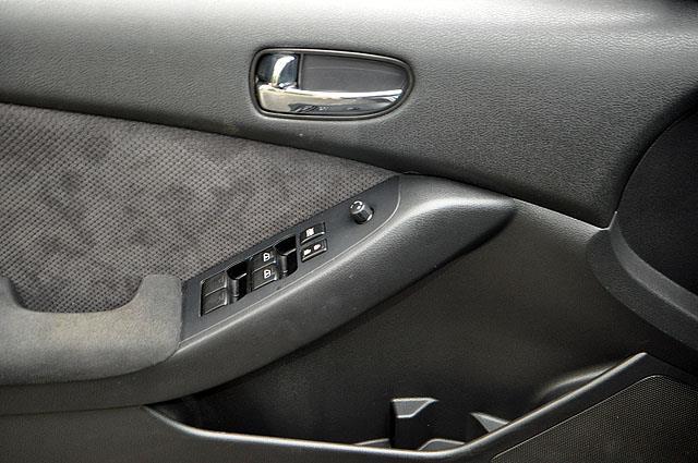 2009 Nissan Altima Pickupslt Quad Cab SWB 4WD 4x4 Truck