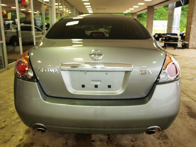 2009 Nissan Altima Pickupslt Quad Cab SWB 4WD 4x4 Truck