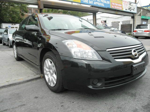 2009 Nissan Altima Pickupslt Quad Cab SWB 4WD 4x4 Truck