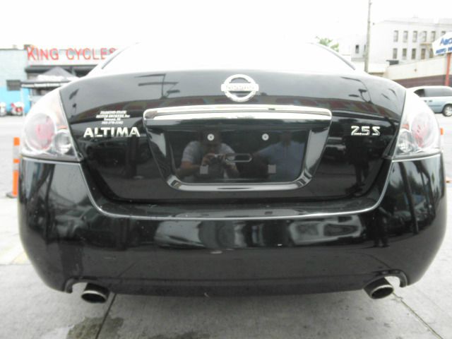 2009 Nissan Altima Pickupslt Quad Cab SWB 4WD 4x4 Truck
