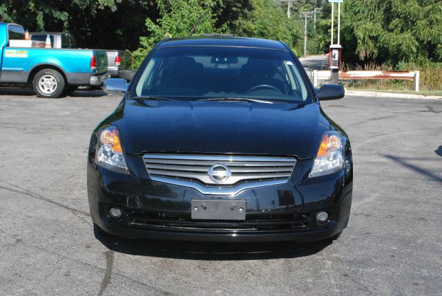 2009 Nissan Altima Pickupslt Quad Cab SWB 4WD 4x4 Truck