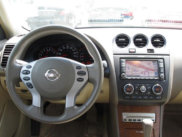 2009 Nissan Altima SLT Quad Cab 2WD