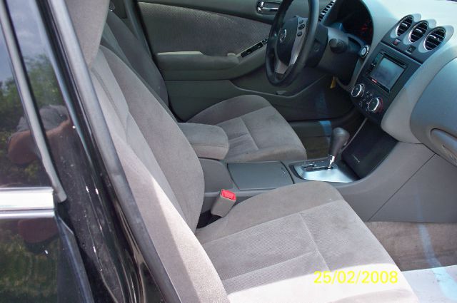 2009 Nissan Altima Pickupslt Quad Cab SWB 4WD 4x4 Truck