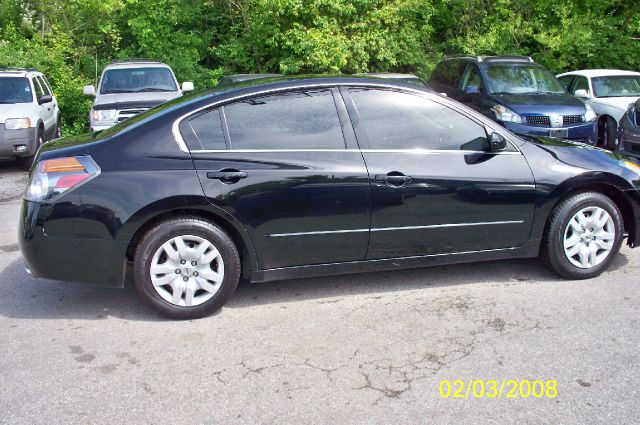 2009 Nissan Altima Pickupslt Quad Cab SWB 4WD 4x4 Truck