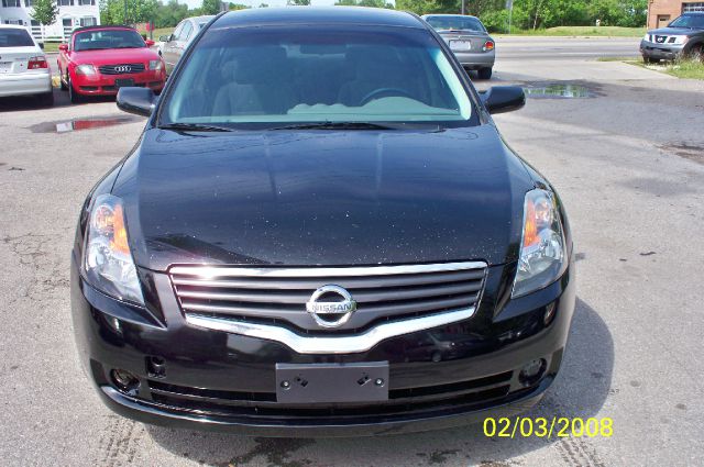 2009 Nissan Altima Pickupslt Quad Cab SWB 4WD 4x4 Truck