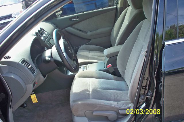 2009 Nissan Altima Pickupslt Quad Cab SWB 4WD 4x4 Truck