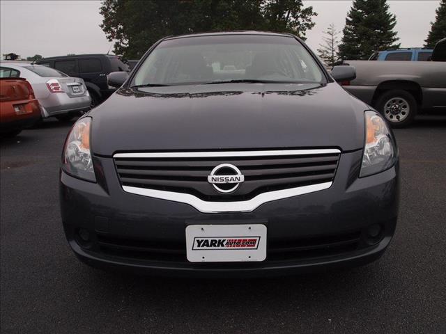 2009 Nissan Altima Pickupslt Quad Cab SWB 4WD 4x4 Truck