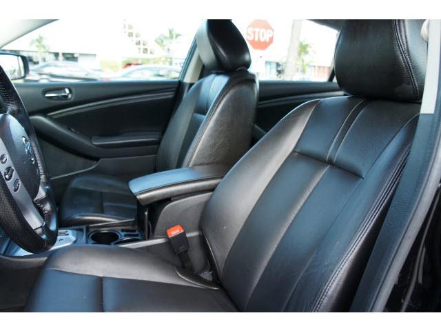 2009 Nissan Altima Unknown