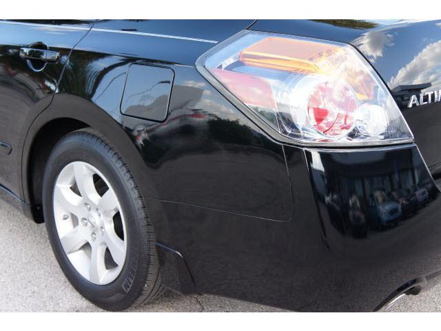 2009 Nissan Altima Unknown