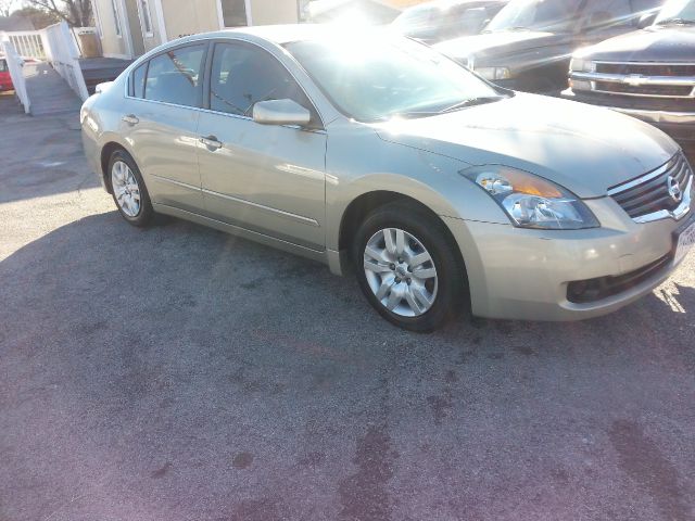 2009 Nissan Altima Pickupslt Quad Cab SWB 4WD 4x4 Truck
