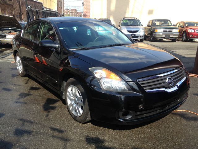 2009 Nissan Altima XLT 4X4 Diesel BAD Credit OK