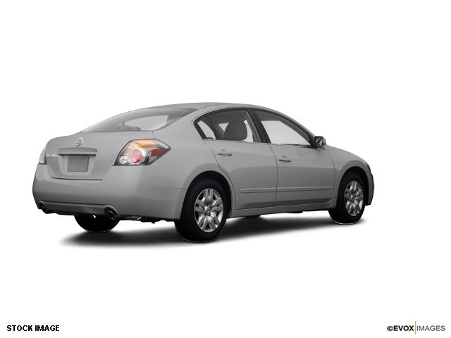 2009 Nissan Altima GS-R