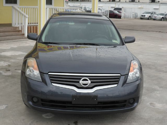 2009 Nissan Altima Pickupslt Quad Cab SWB 4WD 4x4 Truck