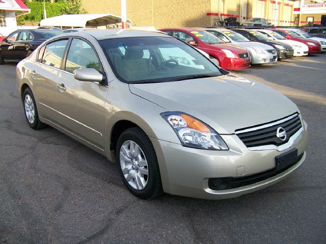 2009 Nissan Altima Pickupslt Quad Cab SWB 4WD 4x4 Truck