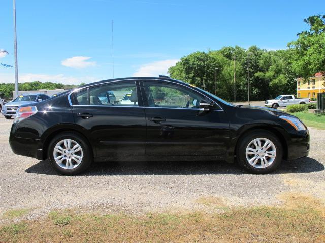 2010 Nissan Altima SLT Quad Cab 2WD