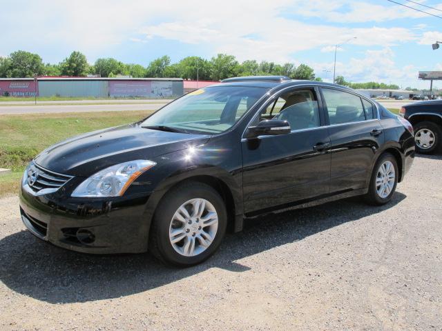 2010 Nissan Altima SLT Quad Cab 2WD