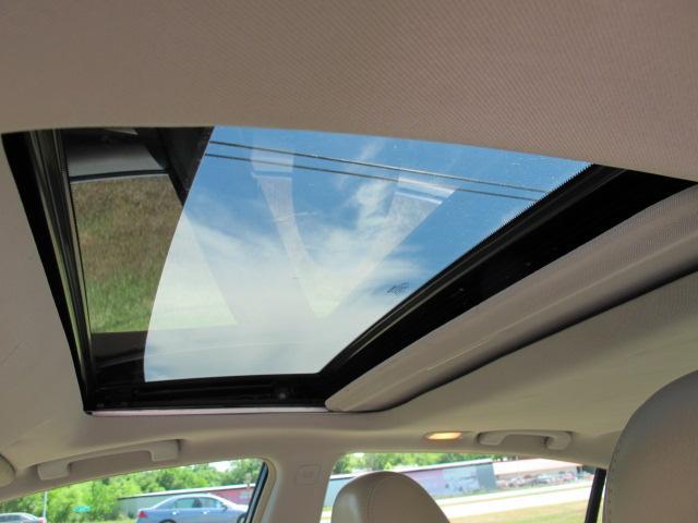 2010 Nissan Altima SLT Quad Cab 2WD