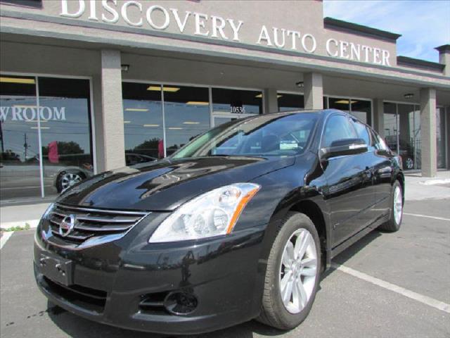 2010 Nissan Altima AWD W/1sasunroof