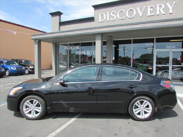 2010 Nissan Altima AWD W/1sasunroof