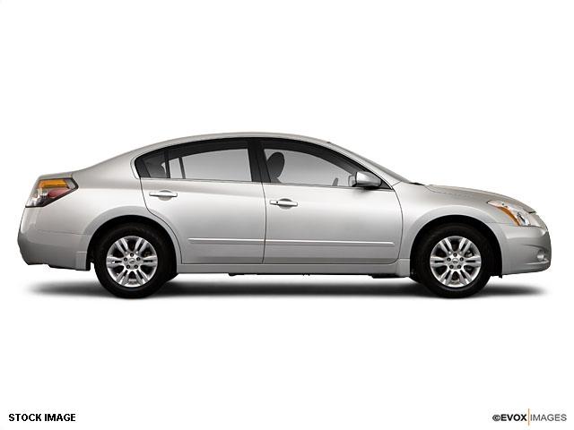 2010 Nissan Altima Pickupslt Quad Cab SWB 4WD 4x4 Truck