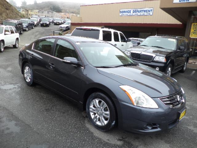 2010 Nissan Altima 2WD Supercab FX2