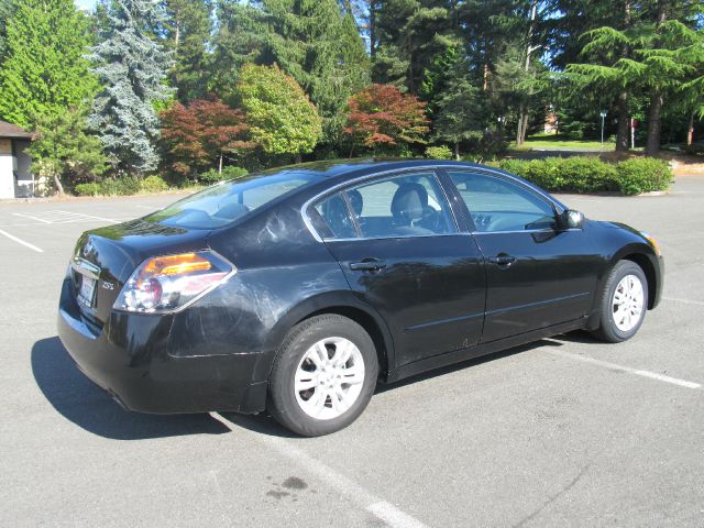 2010 Nissan Altima Pickupslt Quad Cab SWB 4WD 4x4 Truck