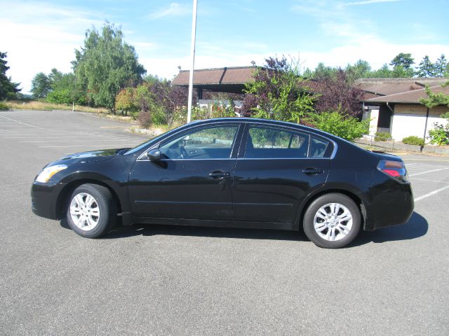 2010 Nissan Altima Pickupslt Quad Cab SWB 4WD 4x4 Truck