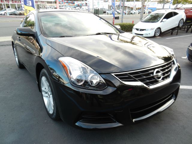 2010 Nissan Altima C/k1500 2WD Extended Cab