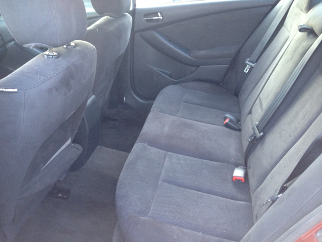 2010 Nissan Altima Pickupslt Quad Cab SWB 4WD 4x4 Truck