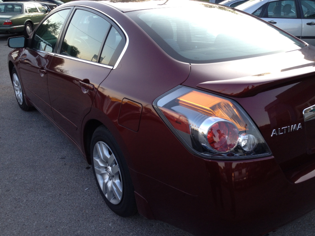 2010 Nissan Altima Pickupslt Quad Cab SWB 4WD 4x4 Truck