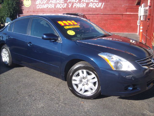 2010 Nissan Altima Pickupslt Quad Cab SWB 4WD 4x4 Truck