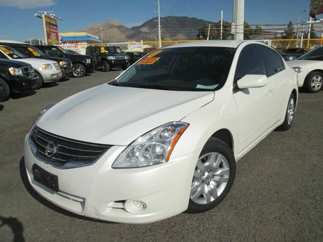 2010 Nissan Altima GS-R