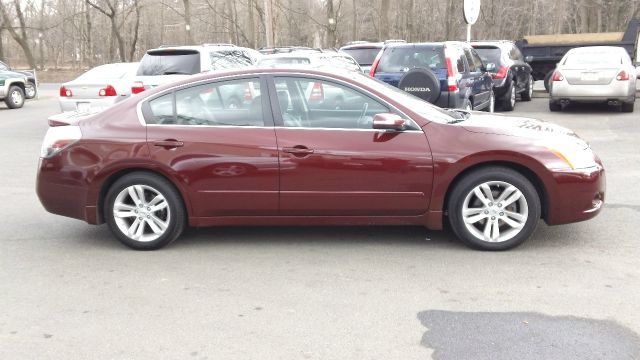2010 Nissan Altima 4WD Reg Cab 133