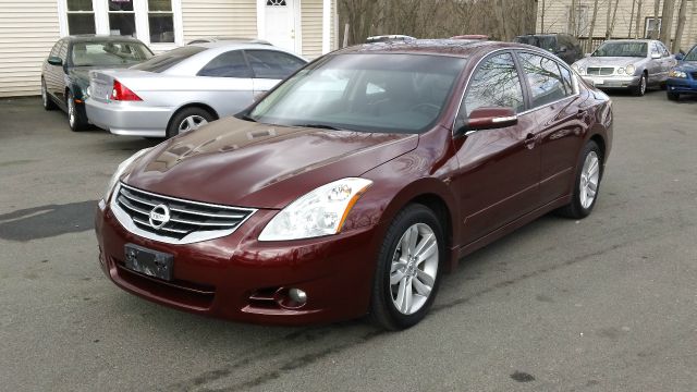 2010 Nissan Altima 4WD Reg Cab 133