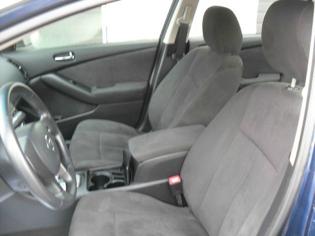 2010 Nissan Altima Pickupslt Quad Cab SWB 4WD 4x4 Truck