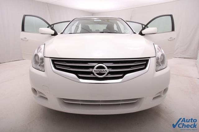 2010 Nissan Altima Pickupslt Quad Cab SWB 4WD 4x4 Truck