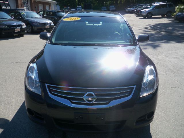 2010 Nissan Altima Pickupslt Quad Cab SWB 4WD 4x4 Truck