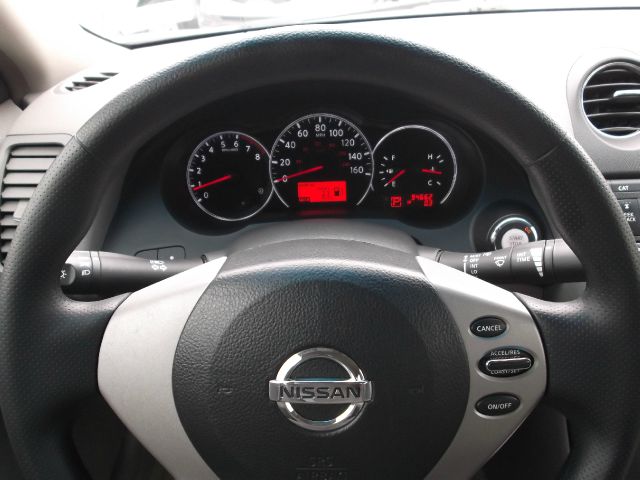 2010 Nissan Altima 2dr Cpe Performance Manual