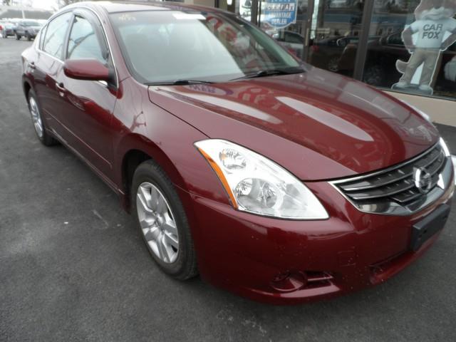 2010 Nissan Altima XR