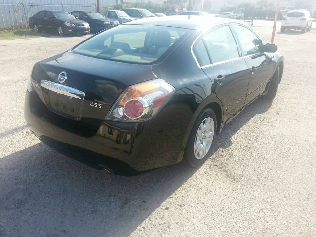2010 Nissan Altima Pickupslt Quad Cab SWB 4WD 4x4 Truck
