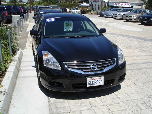 2010 Nissan Altima Pickupslt Quad Cab SWB 4WD 4x4 Truck