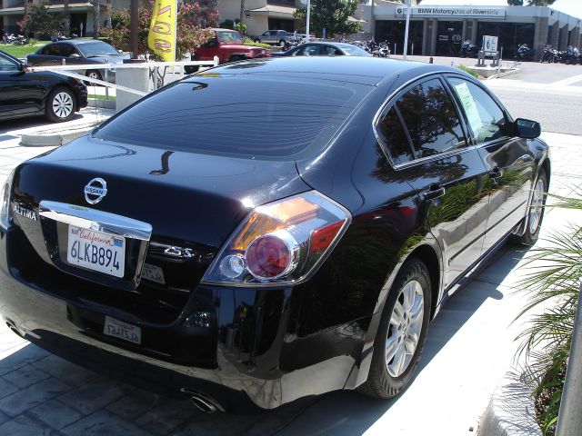 2010 Nissan Altima Pickupslt Quad Cab SWB 4WD 4x4 Truck
