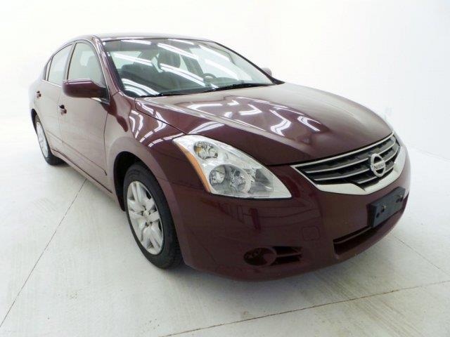2010 Nissan Altima GS-R
